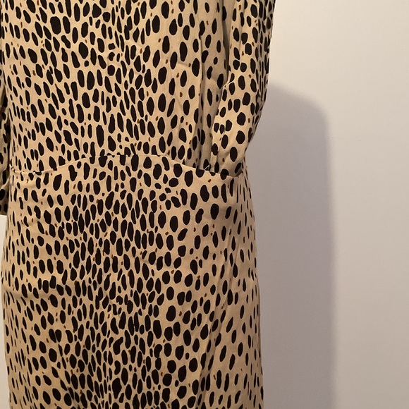 J Crew Tan and Black Animal Print Knee Length Shift with slash pockets. - Picture 3 of 11